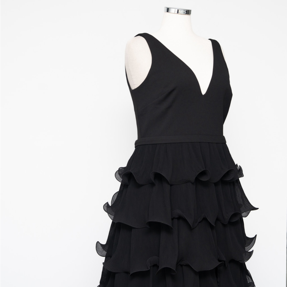Betsy and Adam Women's V Neck Tiered Long Gown - Picture 10 of 13